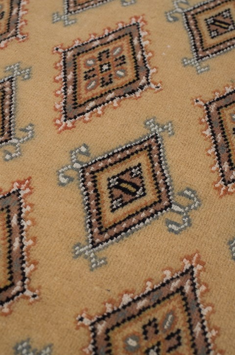 Bukhara silk wool-168x248cm