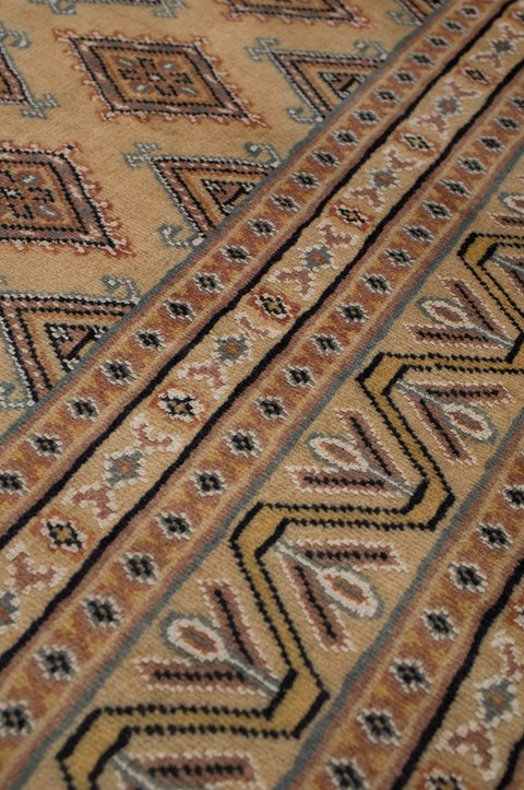Bukhara silk wool-168x248cm